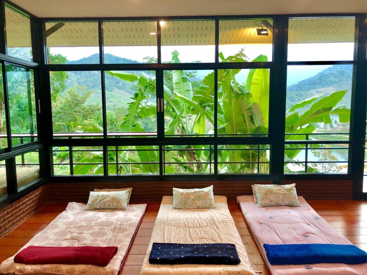 Baanhatsompaen Homestay Ranong Exterior photo