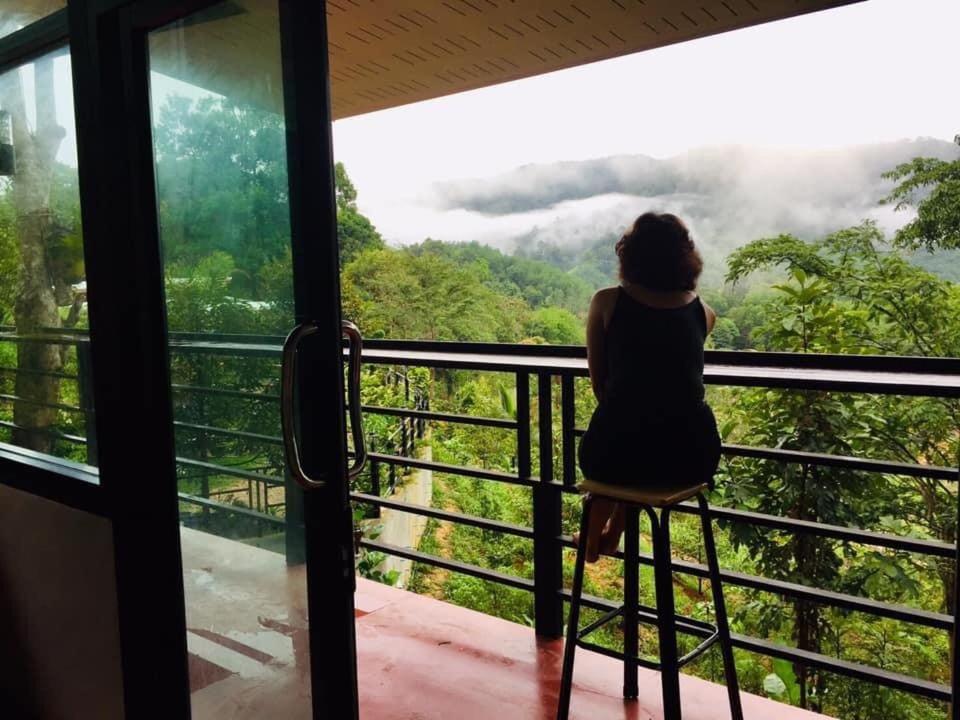 Baanhatsompaen Homestay Ranong Exterior photo