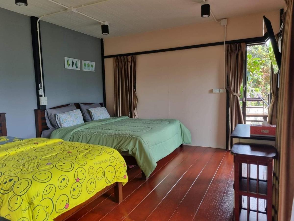 Baanhatsompaen Homestay Ranong Exterior photo