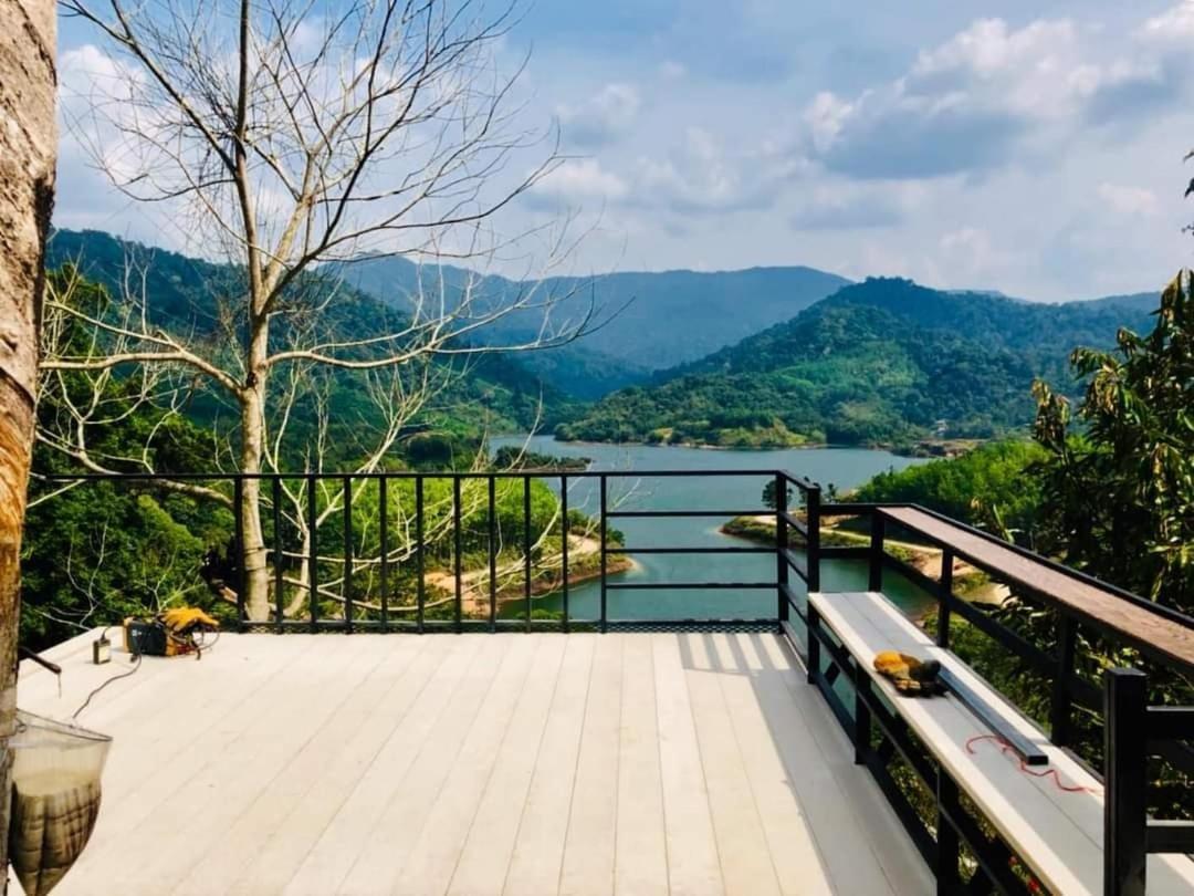 Baanhatsompaen Homestay Ranong Exterior photo
