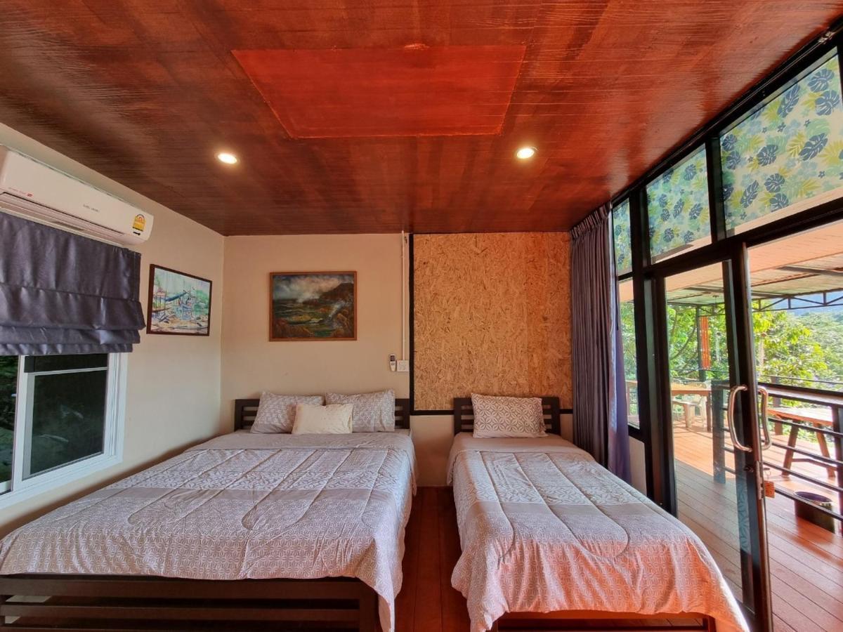 Baanhatsompaen Homestay Ranong Exterior photo